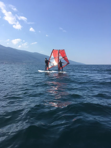 Basic windsurfing course for adults and children on Lake Garda 4